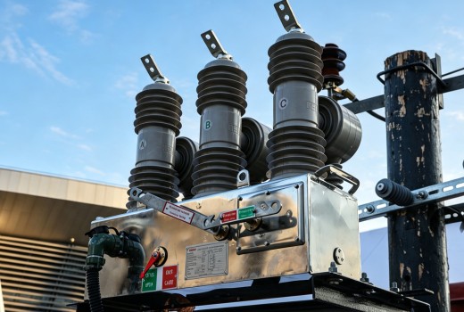 Making Test Introduction for 24kV Vacuum Circuit Breaker