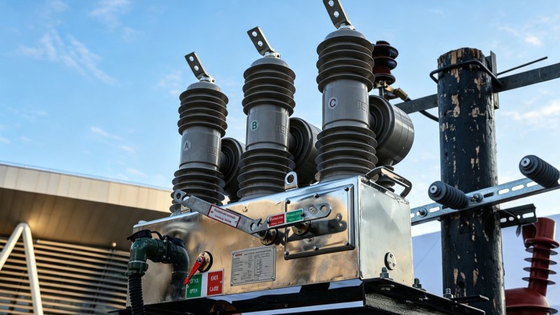 Making Test Introduction for 24kV Vacuum Circuit Breaker